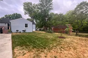1712 N Mebane St, Burlington, NC 27217 - Photo 30
