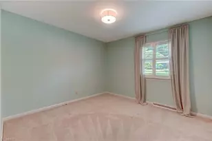 4921 Starmount Dr, Greensboro, NC 27410 - Photo 26