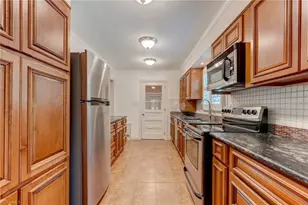4921 Starmount Dr, Greensboro, NC 27410 - Photo 20