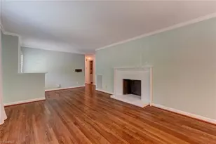 4921 Starmount Dr, Greensboro, NC 27410 - Photo 12