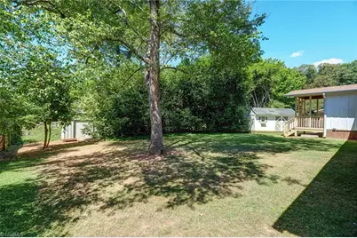 4921 Starmount Drive, Greensboro, NC 27410 - Photo 34