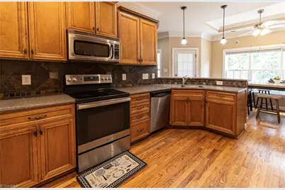4730 Michaels Trail, Winston-Salem, NC 27101 - Photo 14