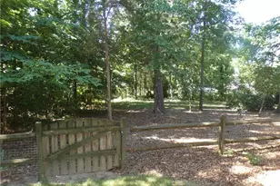 2815 Eland Dr, Winston-Salem, NC 27127 - Photo 14