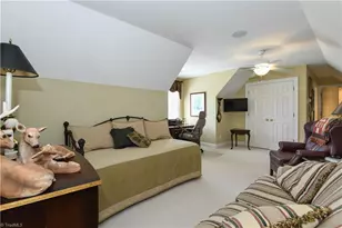 12 Hadley Park Ct, Greensboro, NC 27407 - Photo 30