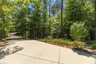 3108 Sandy Springs Rd, Greensboro, NC 27455 - Photo 44