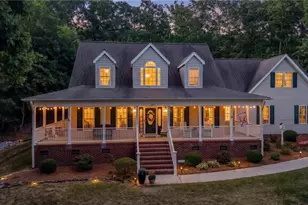 697 Graceland Dr, Asheboro, NC 27205 - Photo 2