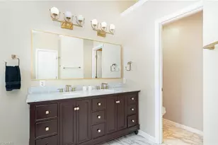 2001 Treyburn Ln, High Point, NC 27265 - Photo 18