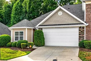 125 Chestnut Bend Dr, Greensboro, NC 27406 - Photo 2