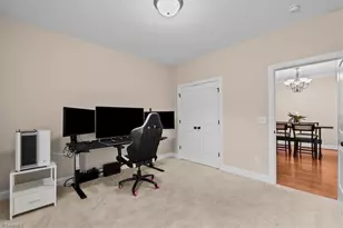 125 Chestnut Bend Dr, Greensboro, NC 27406 - Photo 18