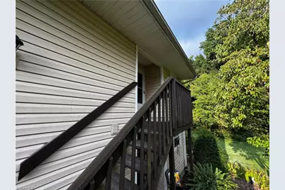 132 Turnwood Lane, Winston-Salem, NC 27104 - Photo 2