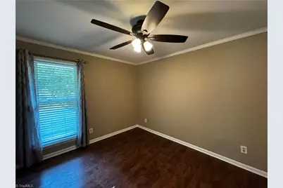 132 Turnwood Lane, Winston-Salem, NC 27104 - Photo 8