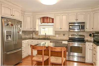 135 Holly Hill Drive, Elkin, NC 28621 - Photo 6