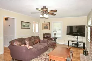 135 Holly Hill Dr, Elkin, NC 28621 - Photo 8