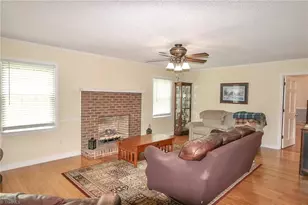 135 Holly Hill Dr, Elkin, NC 28621 - Photo 6