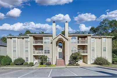 6700 W Friendly Avenue #2J, Greensboro, NC 27410 - Photo 1