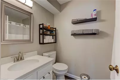 6700 W Friendly Avenue #2J, Greensboro, NC 27410 - Photo 14
