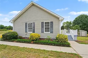 116 Moore St, Graham, NC 27253 - Photo 26