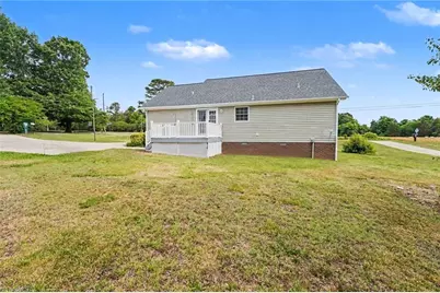 116 Moore Street, Graham, NC 27253 - Photo 24