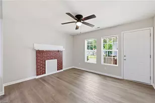 1020 Rainey St, Burlington, NC 27217 - Photo 6