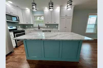 700 W Holt Street, Mebane, NC 27302 - Photo 6