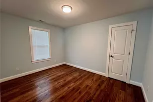 700 W Holt St, Mebane, NC 27302 - Photo 12