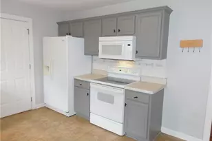 2804 Mitchell Wood Dr, Browns Summit, NC 27214 - Photo 8