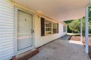185 Marlin Blvd, Mount Airy, NC 27030 - Photo 4
