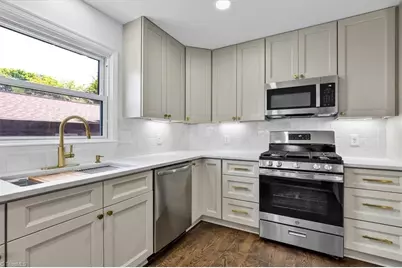 2914 Cornwallis Drive, Greensboro, NC 27408 - Photo 20