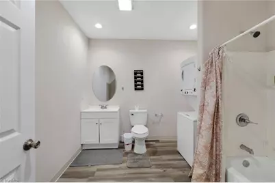637 Washington Street, Eden, NC 27288 - Photo 6