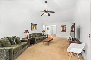 17 Spring Oak Ct, Greensboro, NC 27410 - Photo 2