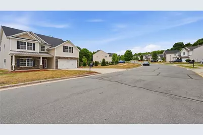 2017 Heron Pointe Drive, Whitsett, NC 27377 - Photo 4