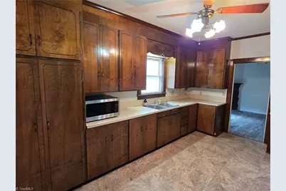 6045 Bringle Ferry Road, Salisbury, NC 28146 - Photo 8
