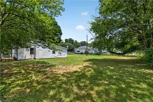 603 Thomas St, Reidsville, NC 27320 - Photo 28