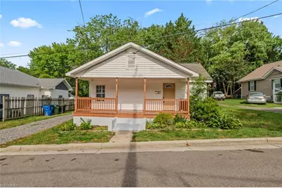 413 Junction Street, Mount Airy, NC 27030 - Photo 2