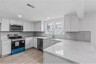 413 Junction Street, Mount Airy, NC 27030 - Photo 12