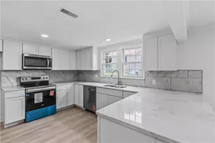 413 Junction St, Mount Airy, NC 27030 - Photo 12