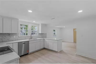 413 Junction Street, Mount Airy, NC 27030 - Photo 14