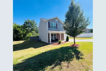 1578 Zeverly Street, Winston-Salem, NC 27127 - Photo 2