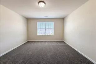 3423 Anita Glen Dr, Greensboro, NC 27405 - Photo 18