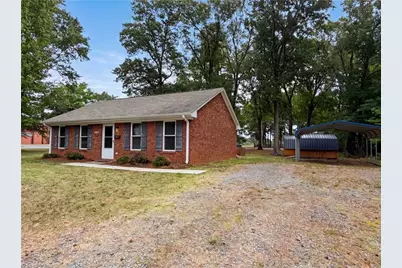 304 Field Street, Graham, NC 27253 - Photo 14