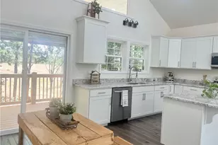 177 Linda Carol Ave, Wilkesboro, NC 28697 - Photo 8