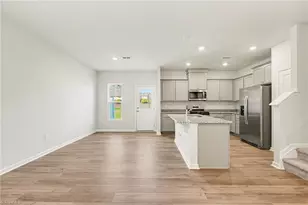 1511 Allegheny River St, Greensboro, NC 27405 - Photo 14