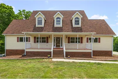 1642 Rhodes Loop, Madison, NC 27025 - Photo 4