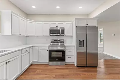 1220 S Elm Street, High Point, NC 27260 - Photo 6