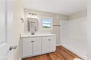 1220 S Elm St, High Point, NC 27260 - Photo 14