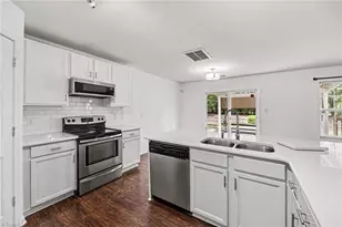 6739 Maize Dr, High Point, NC 27265 - Photo 14