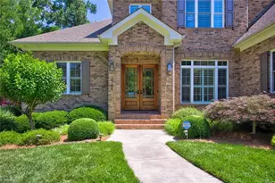 2785 Spicewood Trails Ln, Winston-Salem, NC 27106 - Photo 2