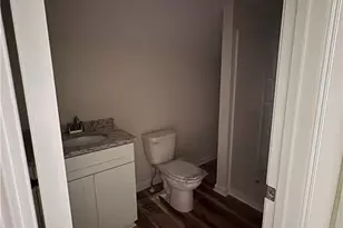 1522 McConnell Rd, Greensboro, NC 27401 - Photo 12