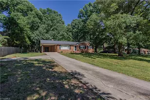 4101 La Grange Dr, Greensboro, NC 27406 - Photo 6