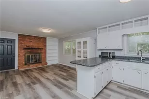 4101 La Grange Dr, Greensboro, NC 27406 - Photo 8